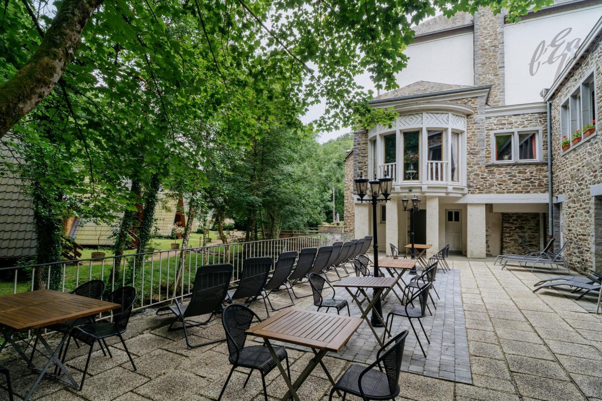 Hotel L'Eau Vive Vresse-sur-Semois Exterior foto